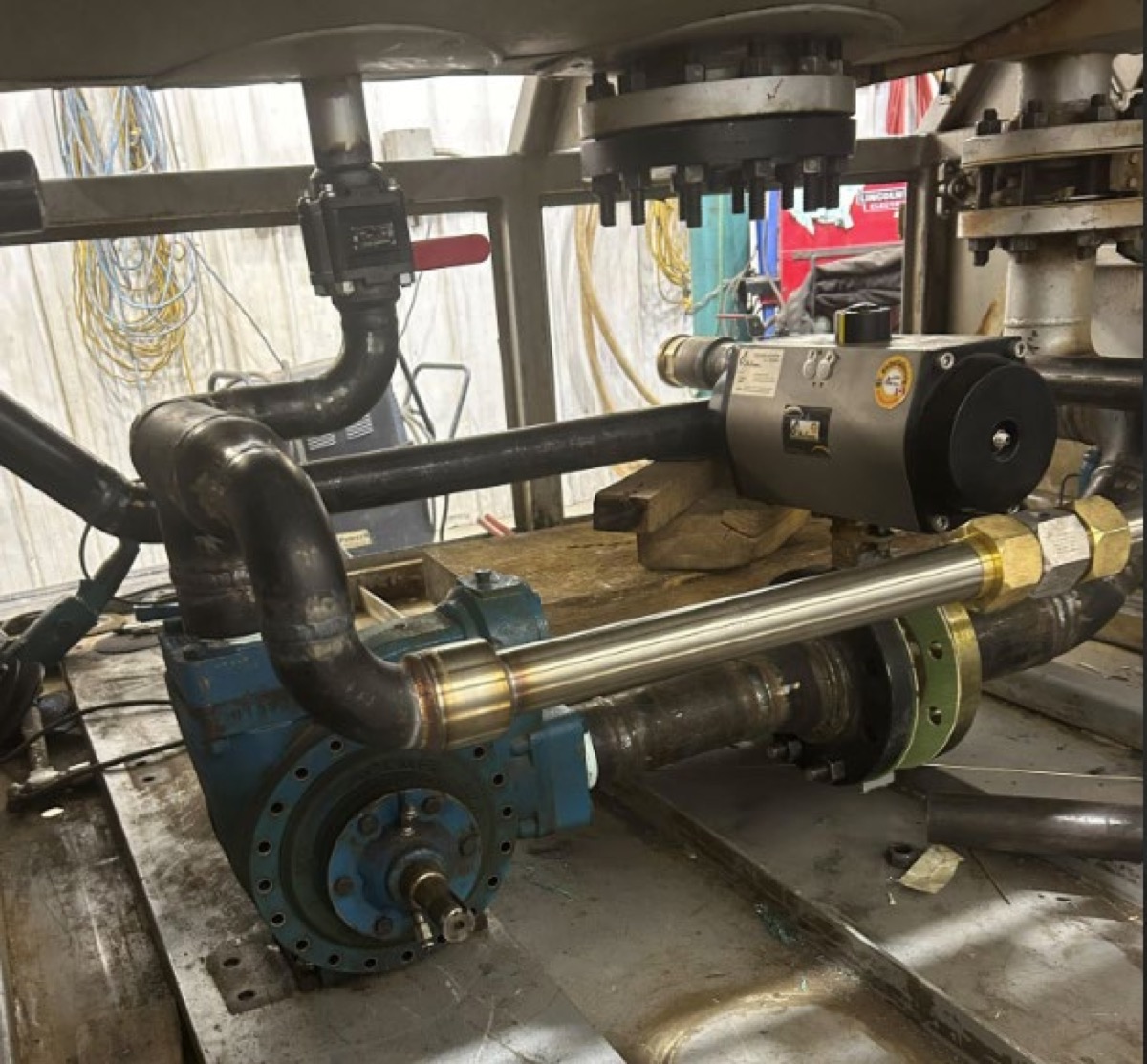 Re-Pipe & Refurbish CO₂ Trailer