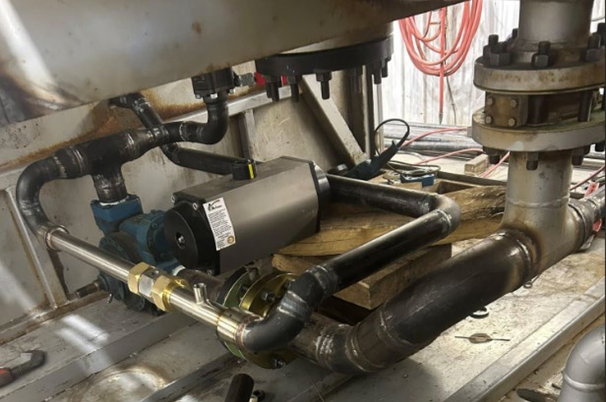 Re-Pipe & Refurbish CO₂ Trailer